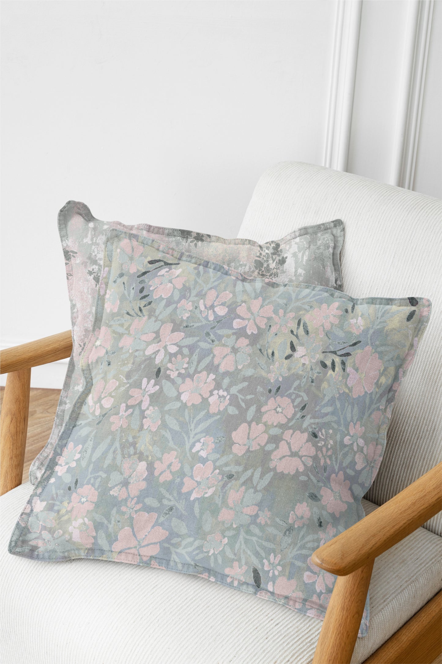 'Oops-a-daisy' cushion