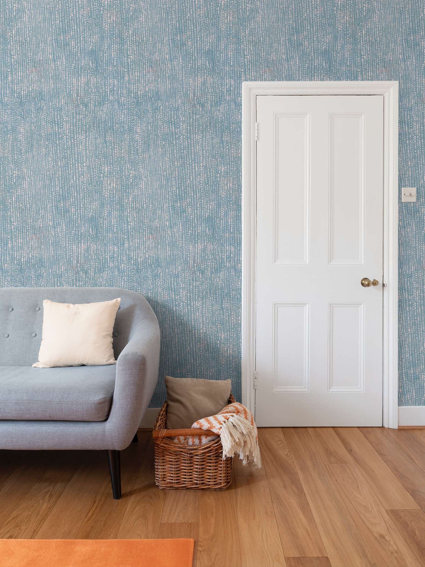 'Dot-to-dot' wallpaper in deep blue